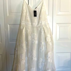 CIty Chic XL Beautiful Ivory Fit&Flare MIDI Dress (Brand New w/tags)